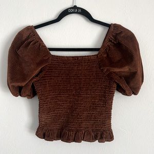 American eagle cropped shirt